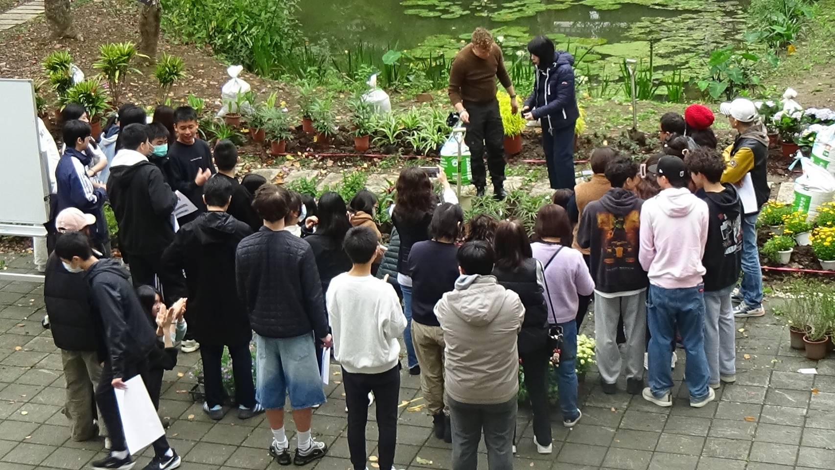 國際學生高峰會：SEL植栽工作坊